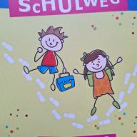 Zu Fuß zur Schule 